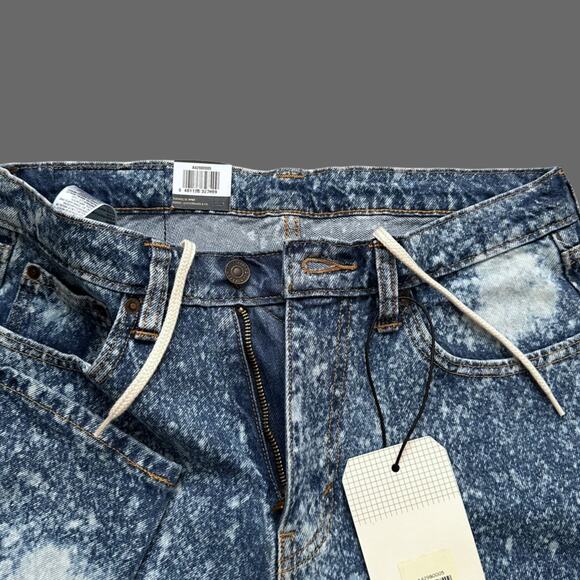 Levi's Super Baggy Jeans Drawstring Acid Wash Size 28x32 NWT Irregular - Picture 6 of 9